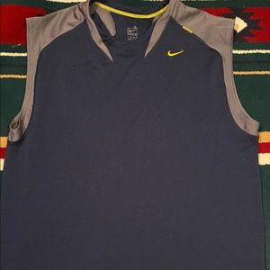 Men’s Nike Dri-fit workout tank